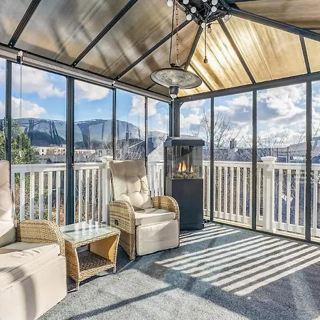 Casa Knott 4 Bedroom * Ulsteinvik